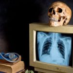 UN CUARTO DE EQUIPOS OBSOLETOS